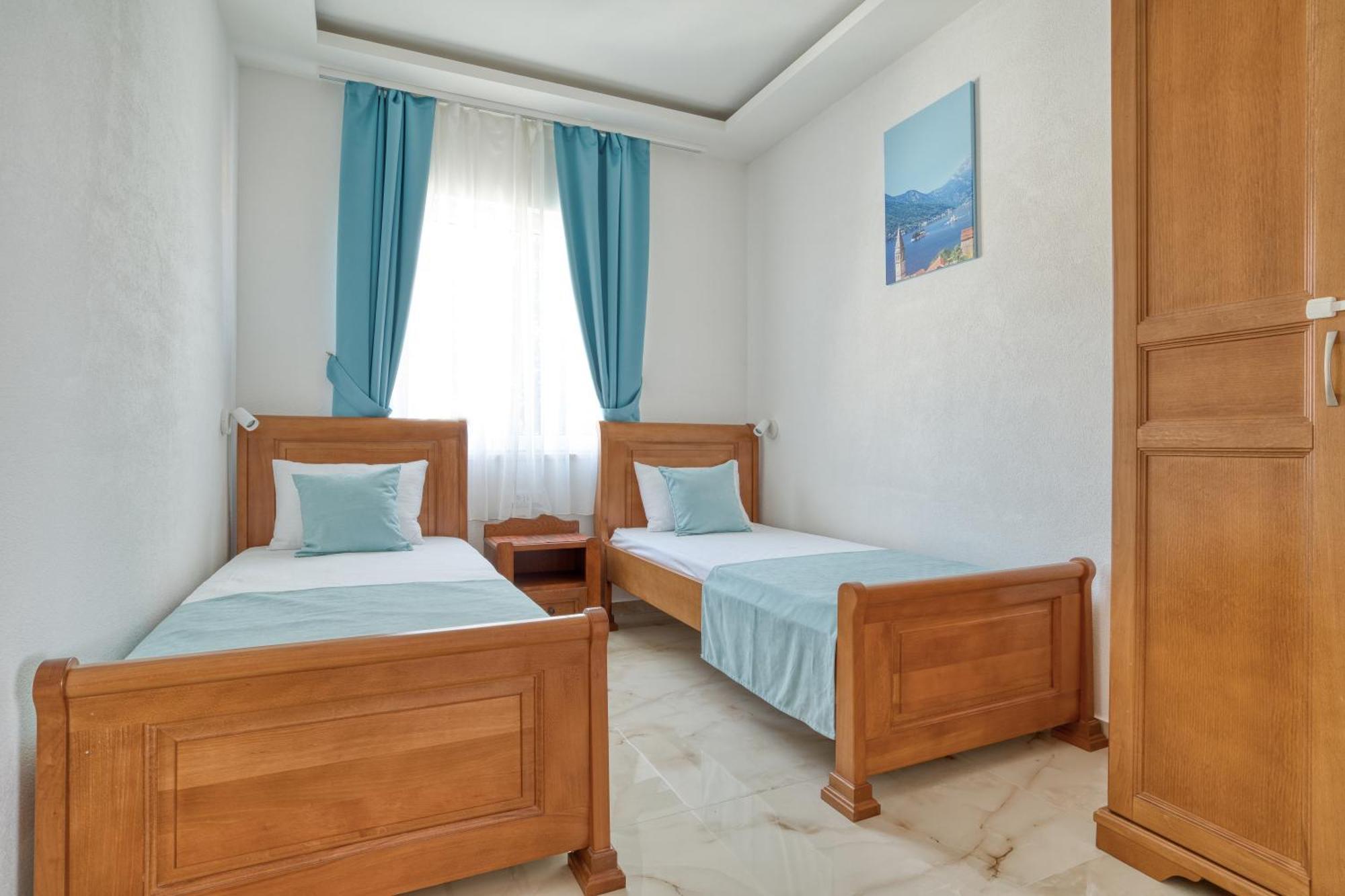 Apartments Ljubica Herceg Novi Eksteriør billede