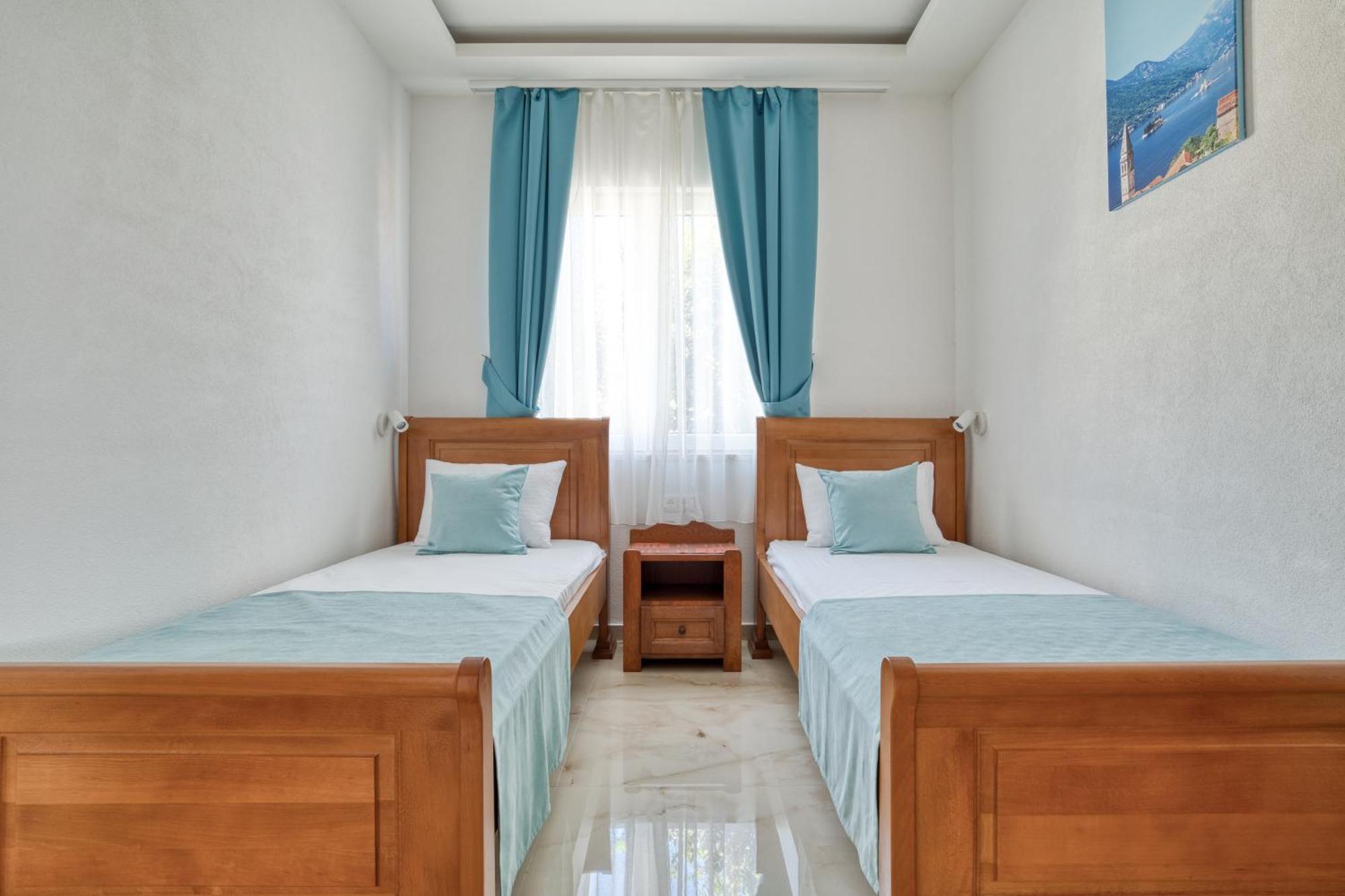 Apartments Ljubica Herceg Novi Eksteriør billede
